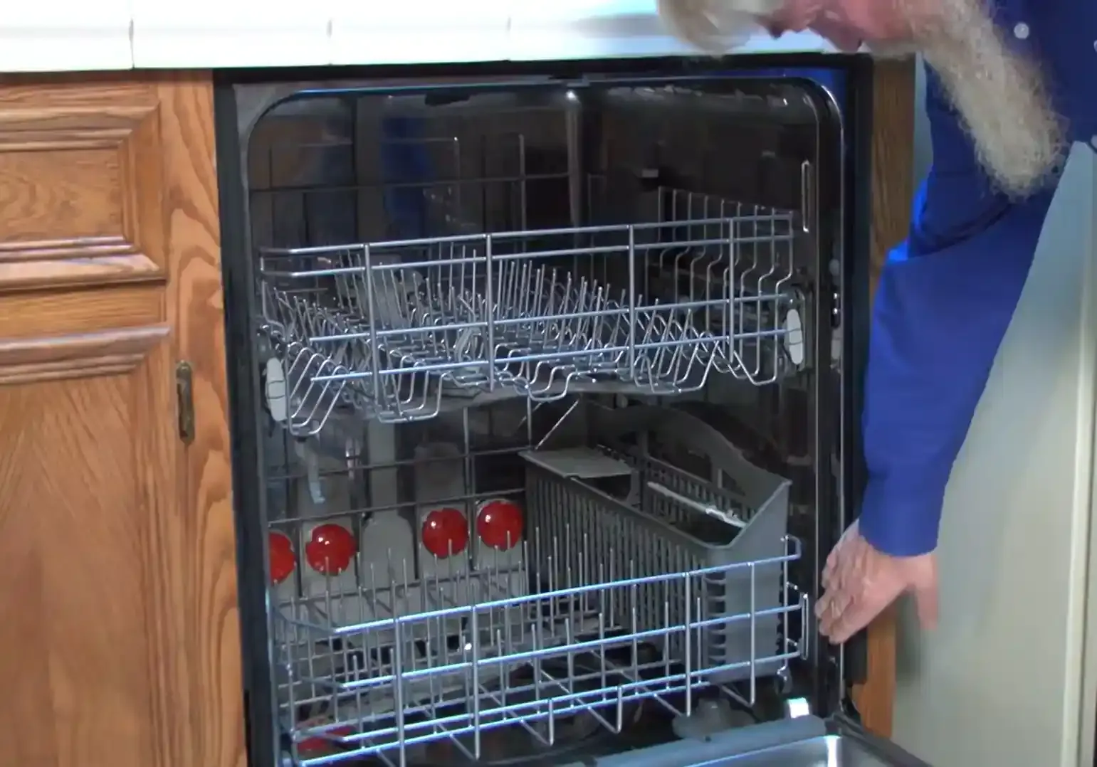 Dishwasher Leak Detection And Repair in Pueblo, CO